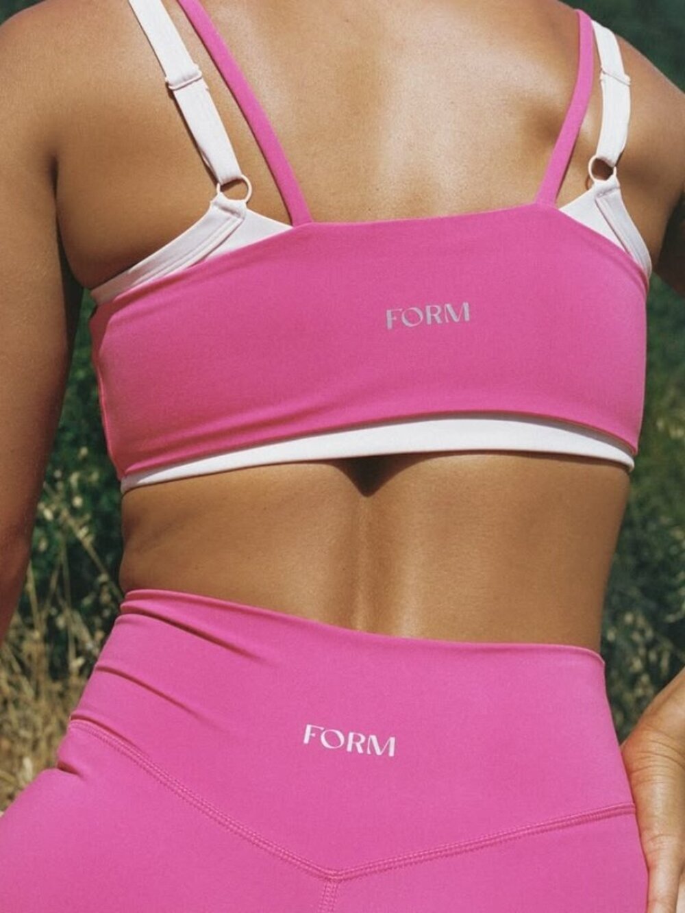 FORM Layered Sports Bra - Flirt - Size Large